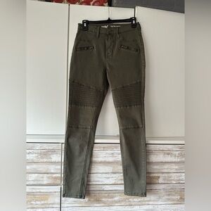 🫒 Mossimo Olive Green Moto Jeggings – High Rise Skinny Pants – Size 4